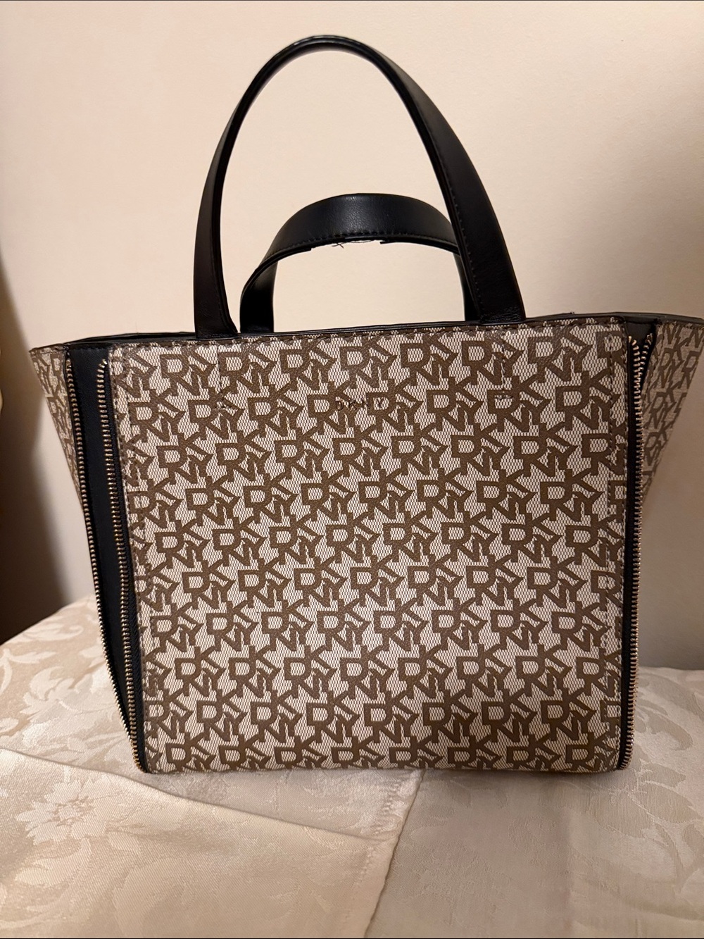 DKNY Brown logo Patterned Tote Bag with Black Handles